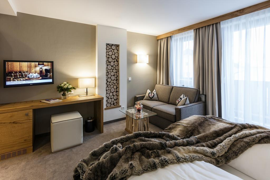 Superior Hotel Panorama Obertauern Ngoại thất bức ảnh